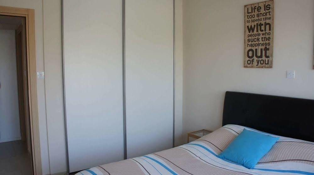 Zavos Colours Boutique Apartments Limassol Luaran gambar